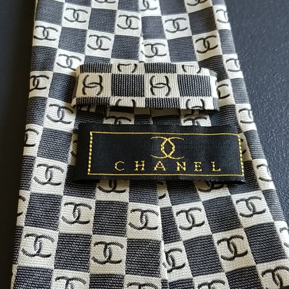 Bundle of Ties - Picture 3 of 5